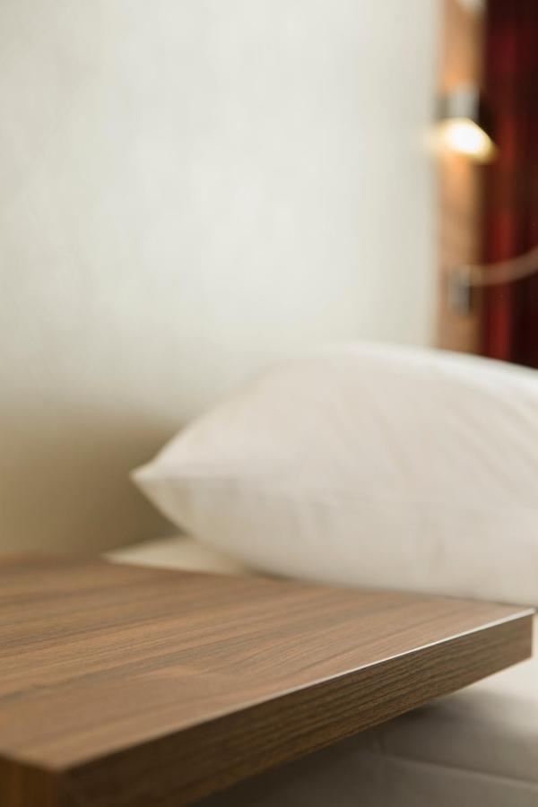 Living Apartments Ludwigshafen Екстер'єр фото
