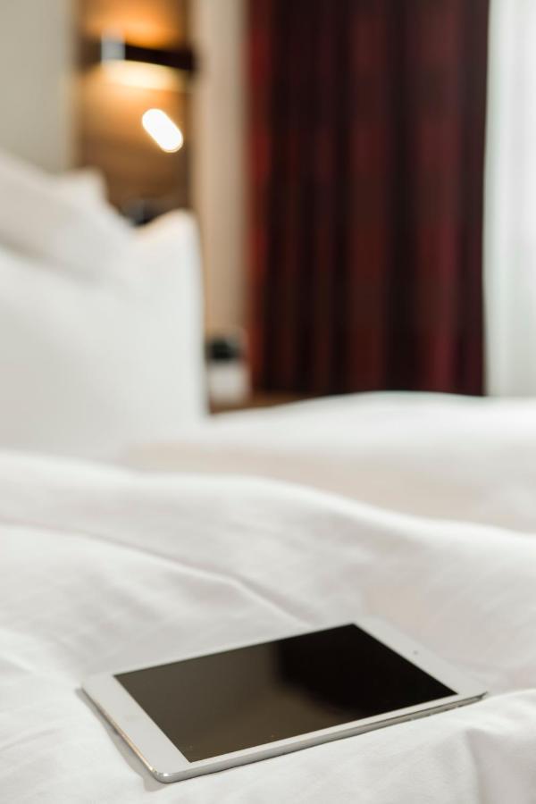Living Apartments Ludwigshafen Екстер'єр фото