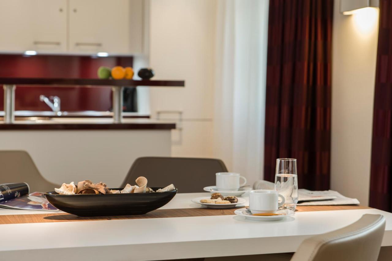Living Apartments Ludwigshafen Екстер'єр фото